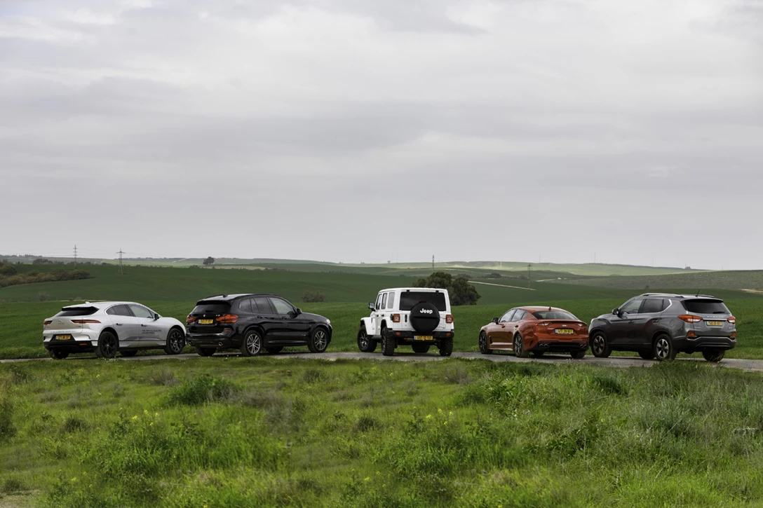 1611529-TF_aoy_stat_0025 1.jpg