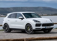 1699377-Porsche-Cayenne-2024-01.jpg