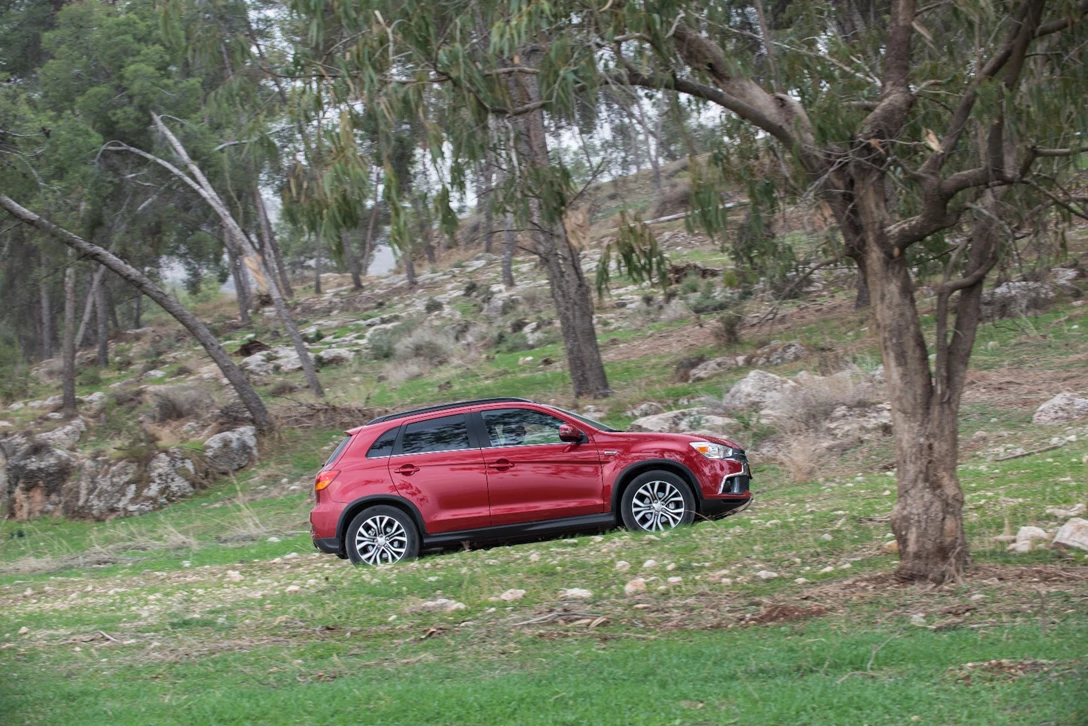 1591599-מיצובישי ASX (5).JPG