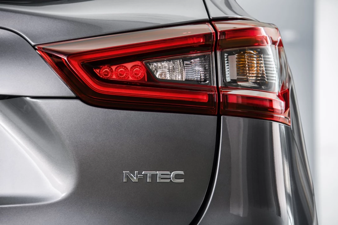 1627954-Jan. 7 - 10am CET - QASHQAI N-TEC Edition badge (2).jpg