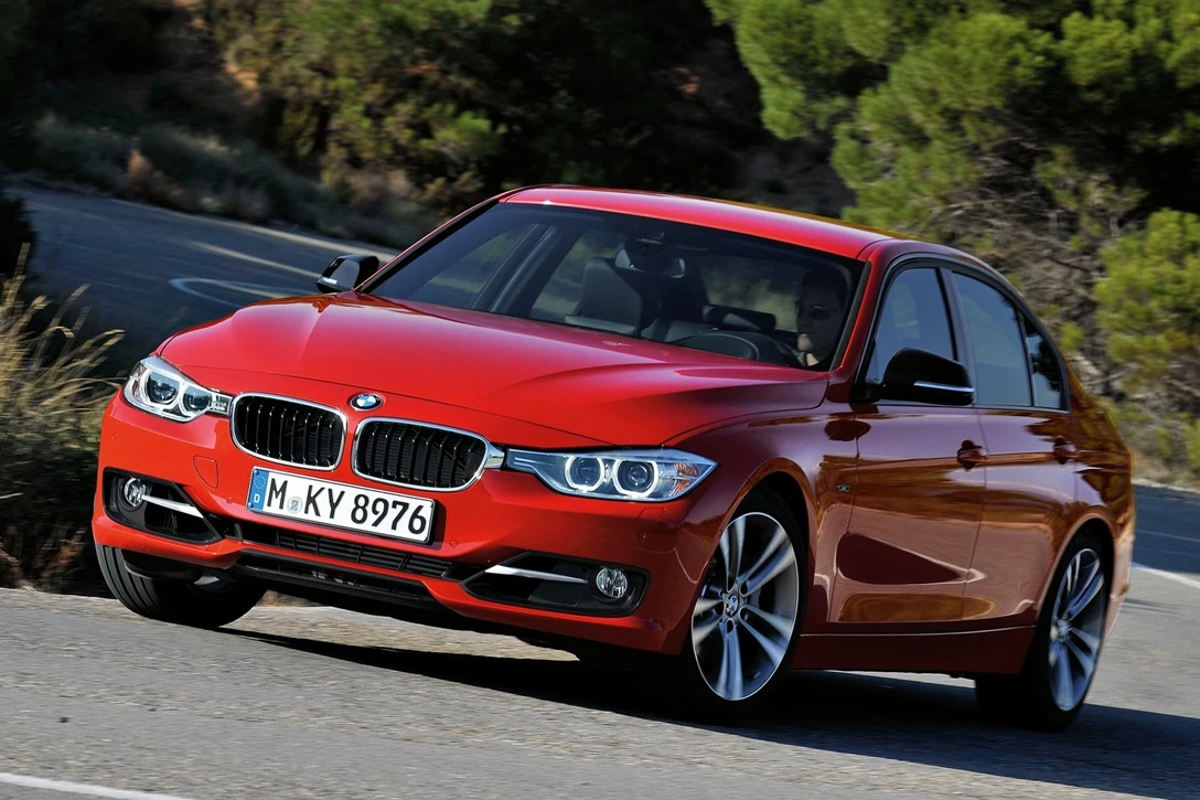 ב.מ.וו סדרה 3 2011