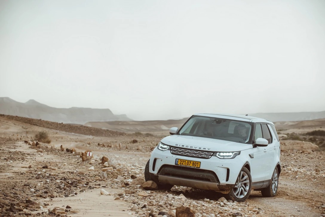 1604657-גרנד צירוקי מול דיסקו (11).jpg