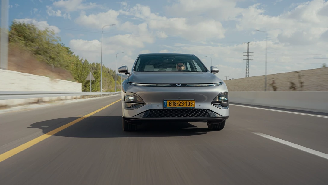 1701366-Xpeng G6 2024.00_19_13_13.Still082.jpg