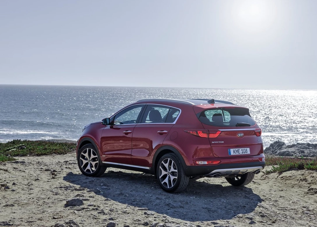 1636063-Kia-Sportage-2019-02.jpg