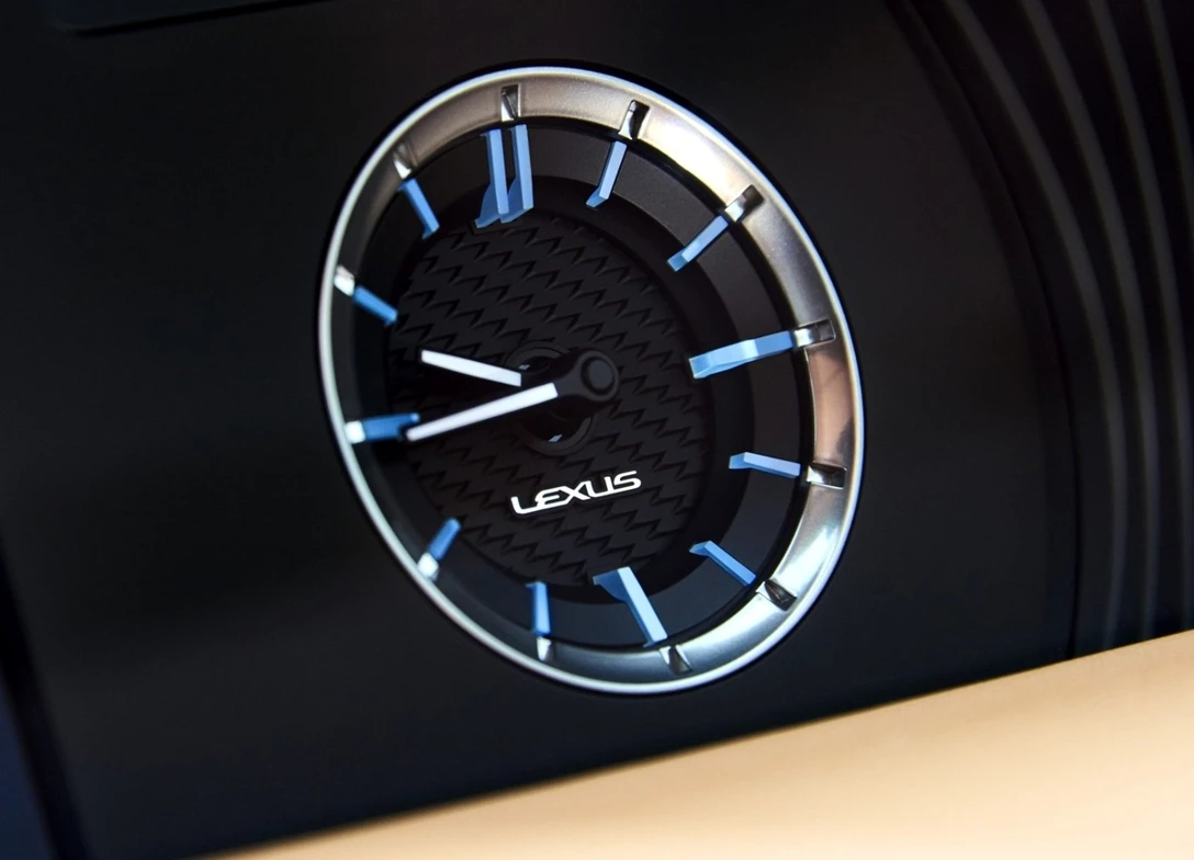 1689928-Lexus-LC_500-2020-08.jpg