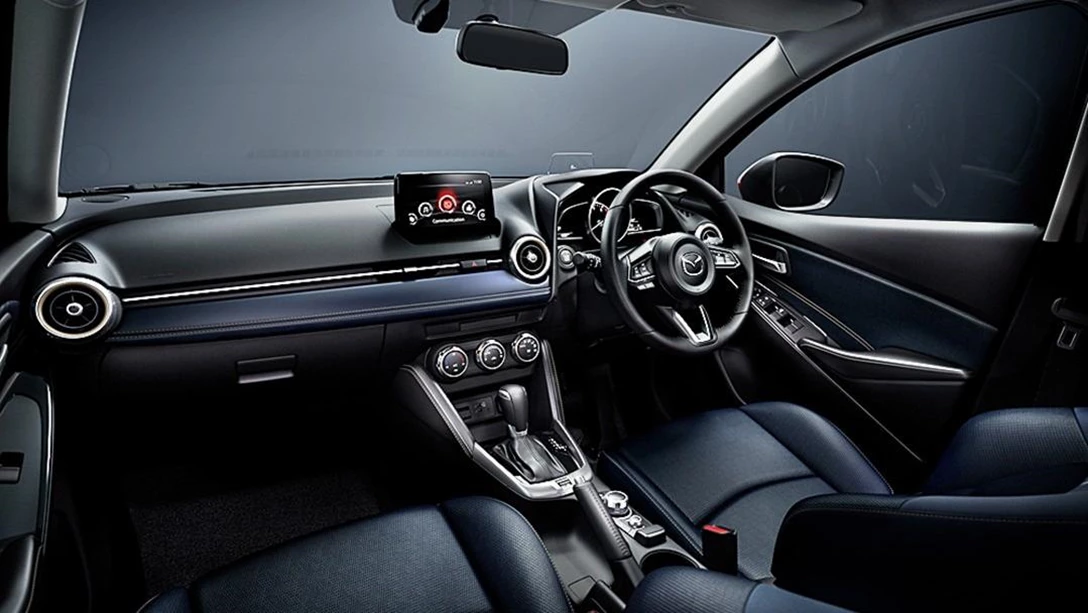 1671223-mazda-2-sedan-03.jpg