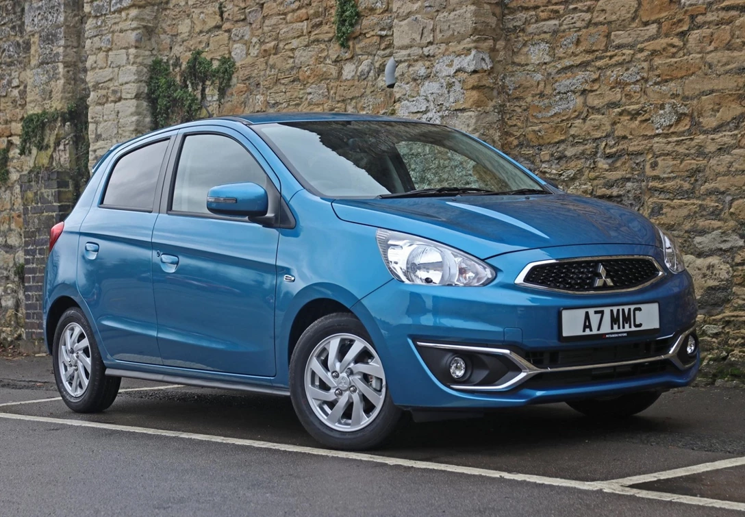 1643313-Mitsubishi_Space Star-2017-03.jpg