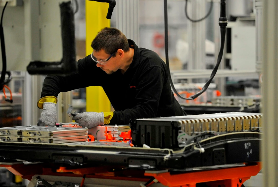 1594517-סוללות ליתיום רכב חשמלי (4).jpg