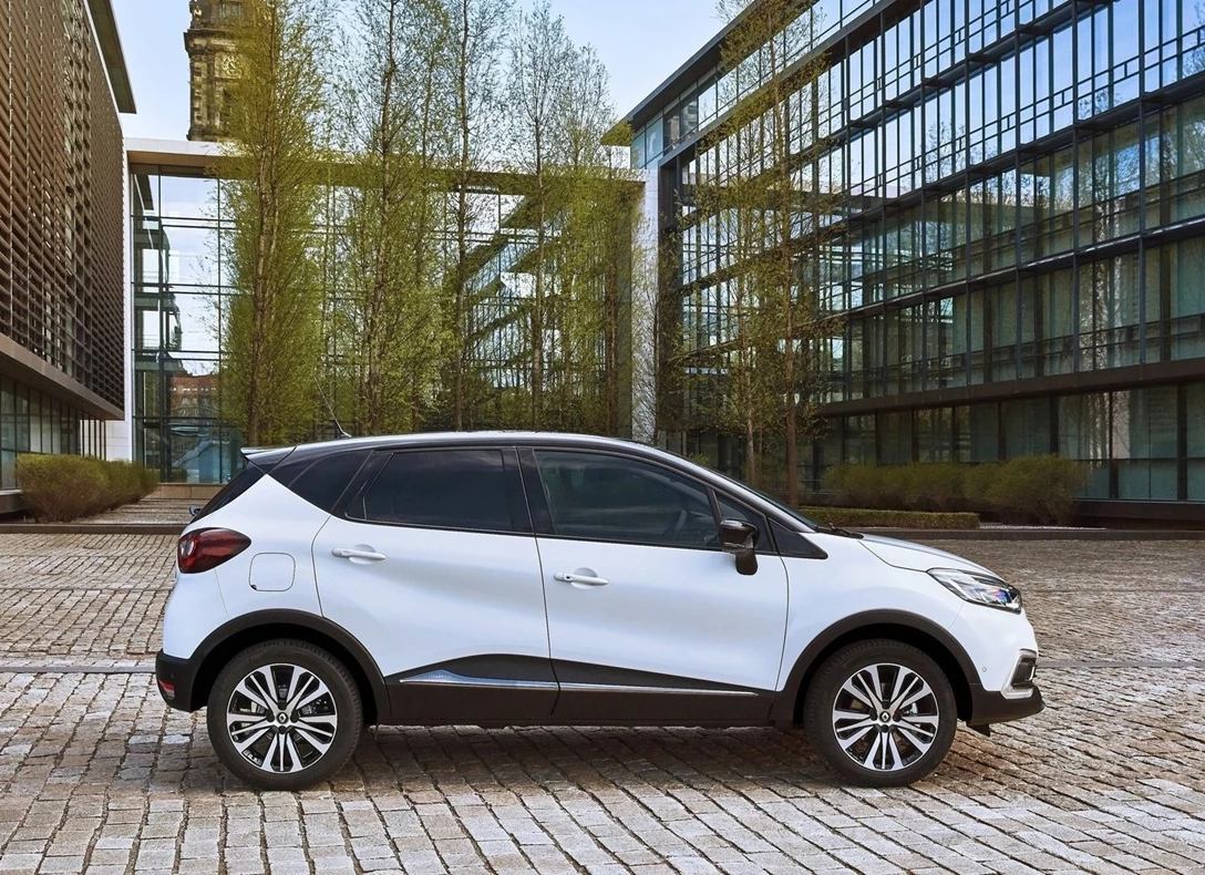 1643831-Renault-Captur-2019-05.jpg