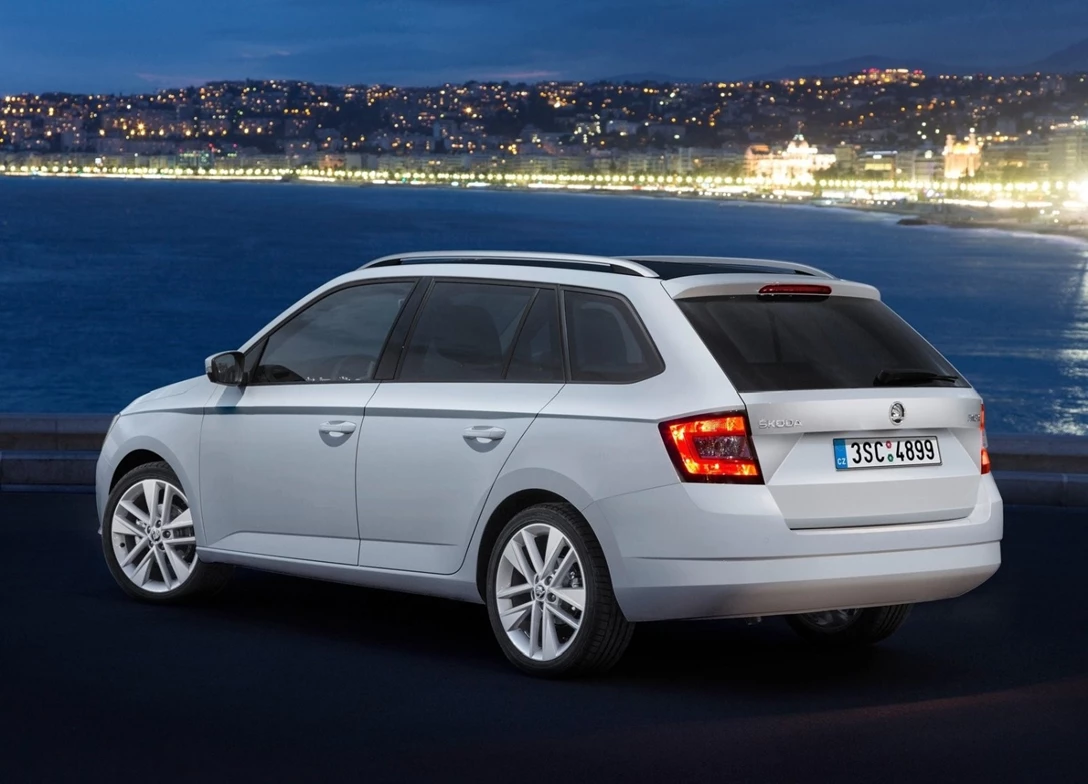 1639221-Skoda-Fabia-2017-06.jpg