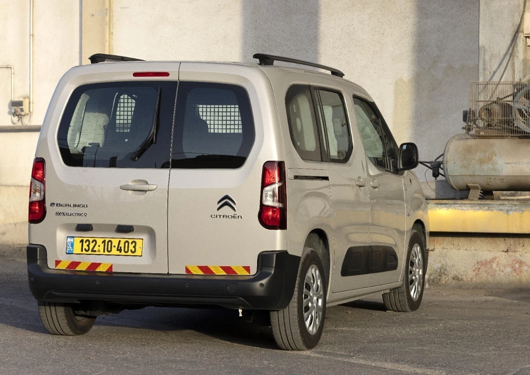 1677962-Citroen-Berlingo-2023-02Y.jpg