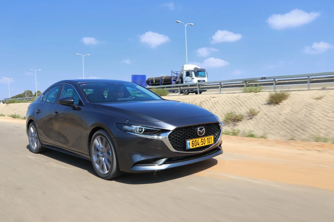 1622700-rotemi110919mazda3 (474).JPG