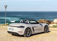 1699859-Porsche-718-Boxster-2024-02.jpg