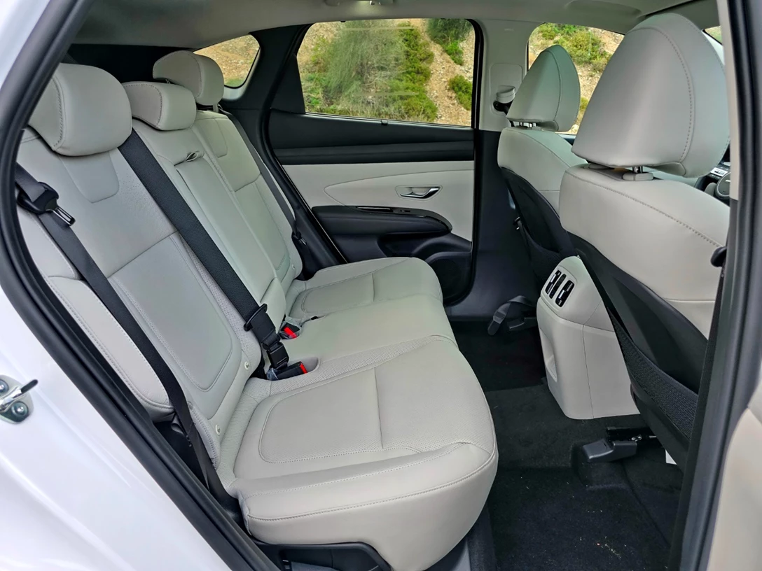 1707001-suv (102).jpg