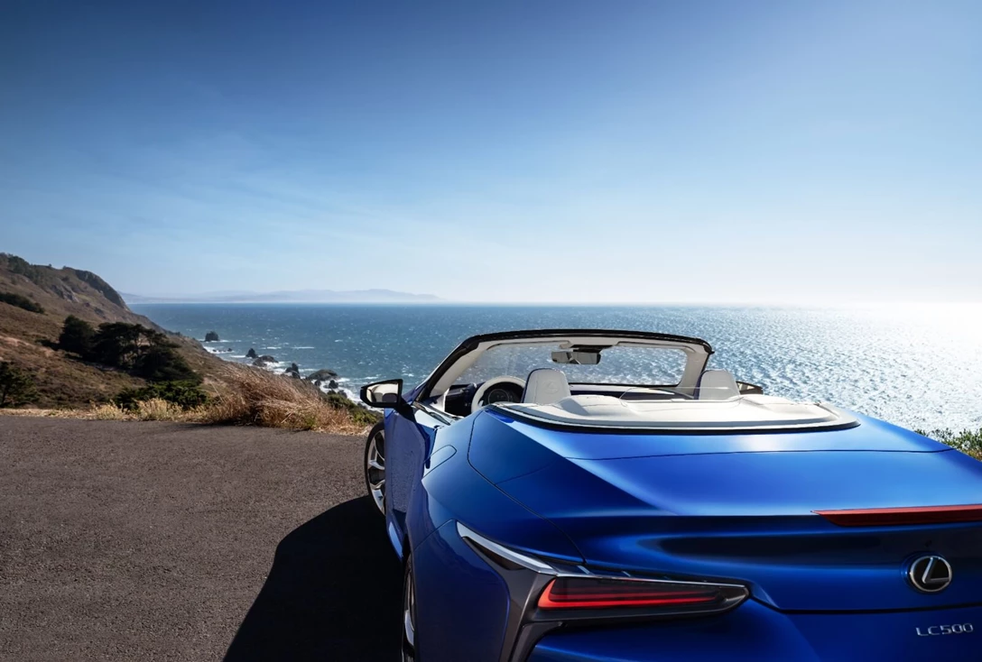 1625740-2021_Lexus_LC_500_Convertible_13.jpg