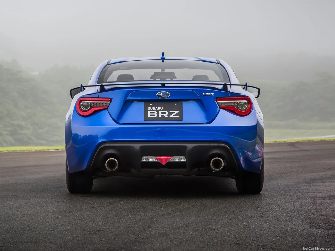 1589084-Subaru-BRZ 2.jpg