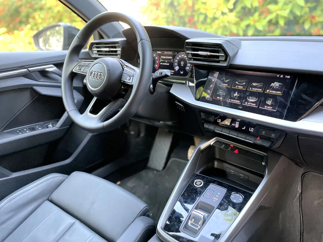 1667266-AUDI A3 - 81-min.jpg