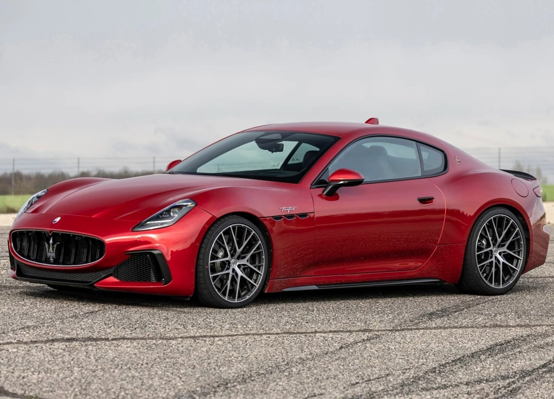 1702237-Maserati-GranTurismo-2024-04.jpg