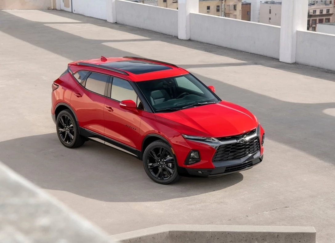 1620952-Chevrolet-Blazer-2019-03.jpg