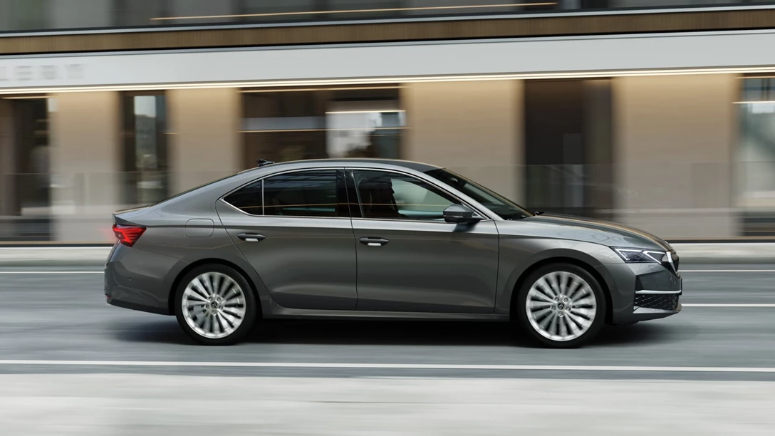 1693087-17_skoda_octavia_86b9303a-1920x1080-min.jpg