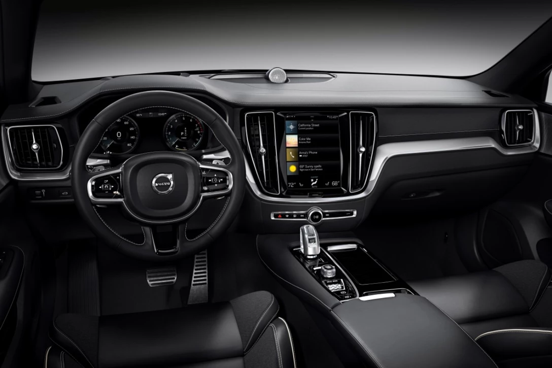 1597592-230829_New_Volvo_S60_Polestar_Engineered_interior.jpg