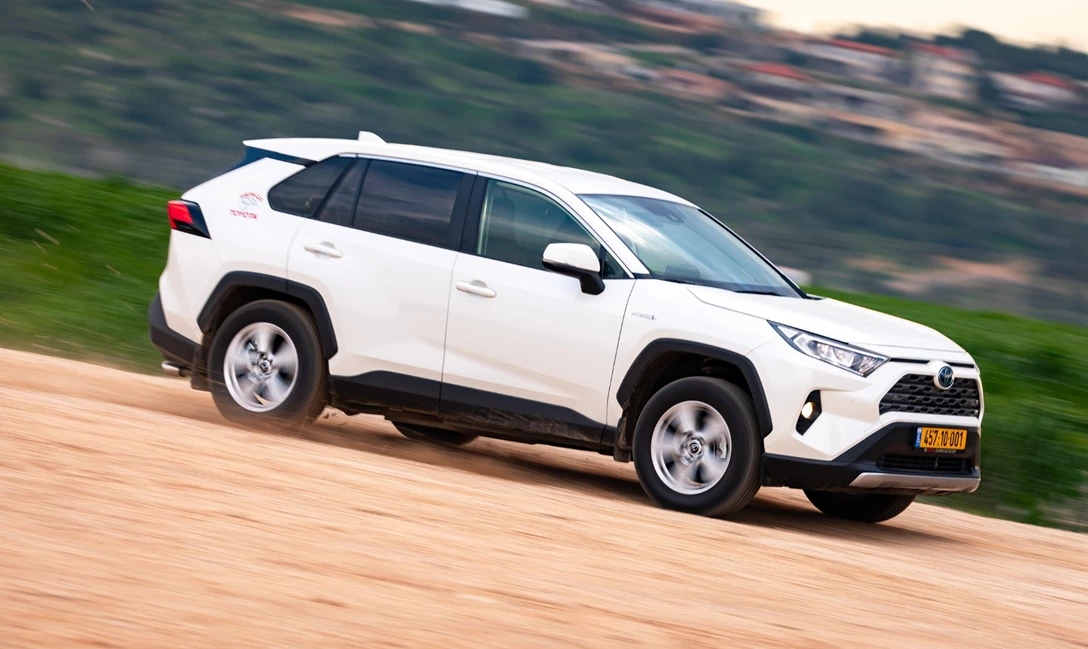 1612519-טויוטה ראב 4 (20).jpg