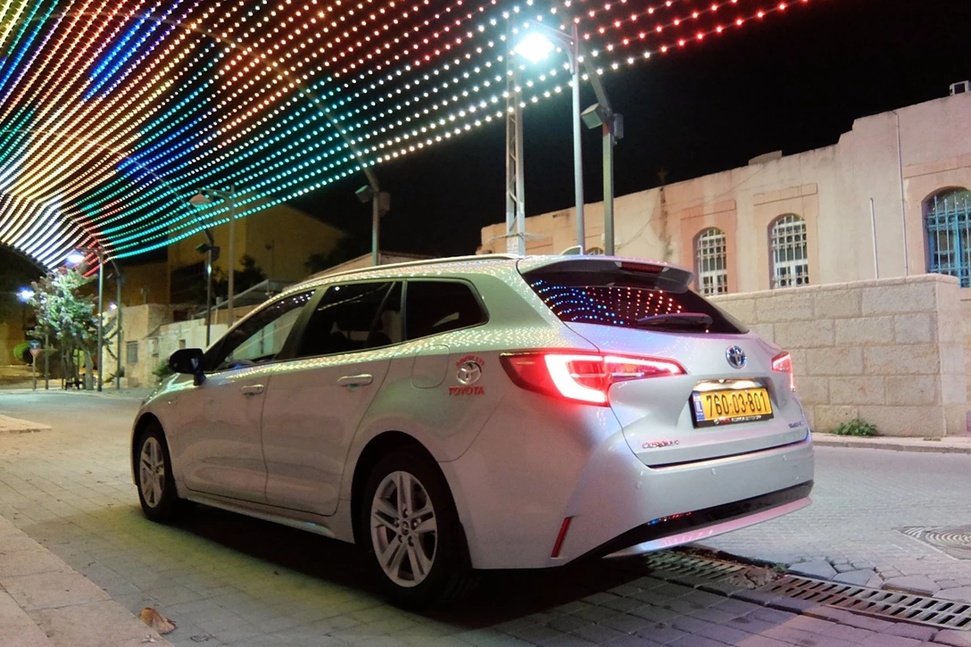 1616485-טויוטה קורולה סטיישן מבחן דרכים (2).JPG