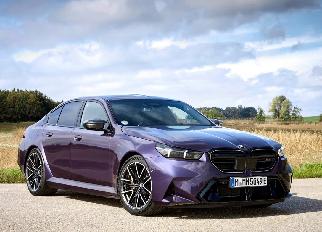 1707408-BMW-M5-2025 (9).jpg