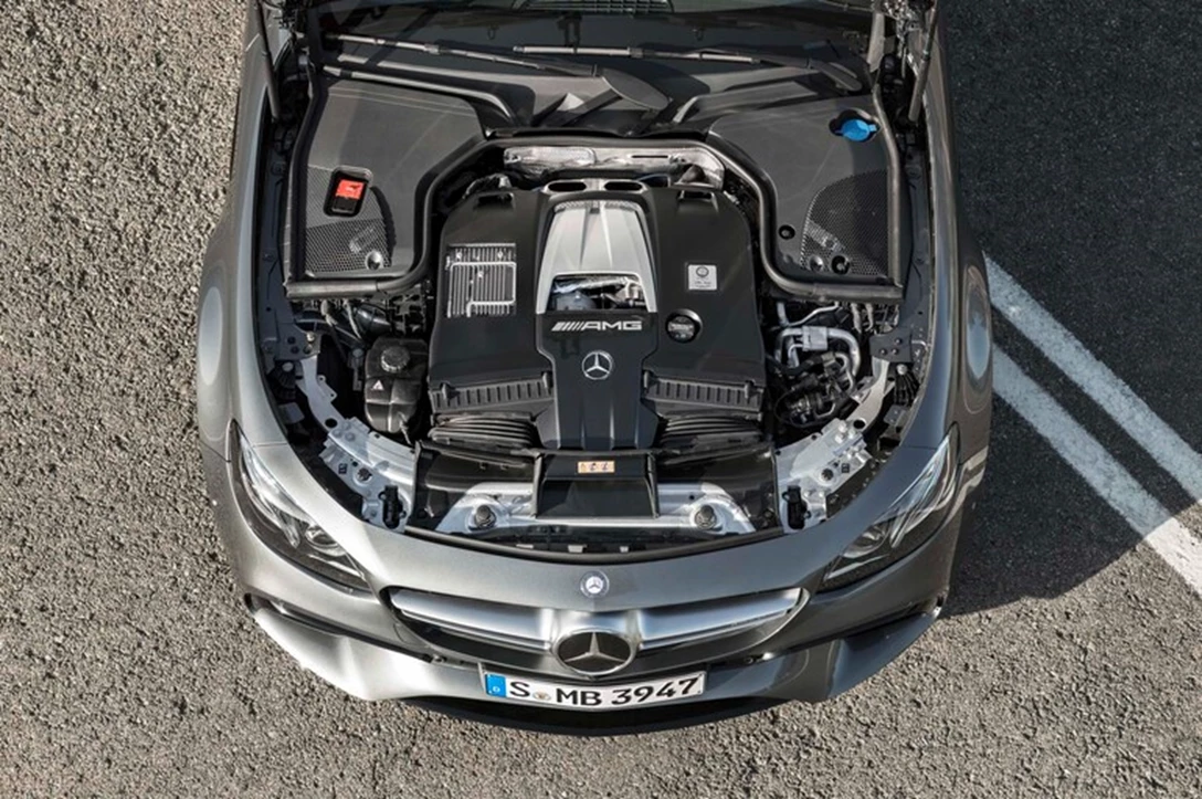 1647375-2018-Mercedes-AMG-E63-S-engine.jpg