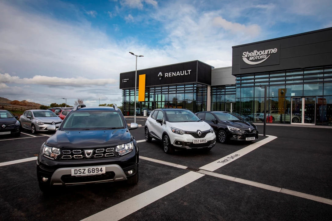 1638139-SHELBOURNEMOTORSOPENSITSSECONDGROUPERENAULTDEALERSHIP(11).jpg