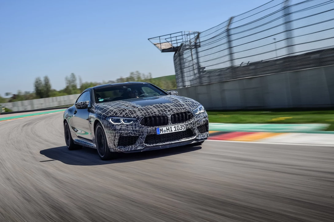 1616044-P90346909_highRes_the-new-bmw-m8-compe.jpg