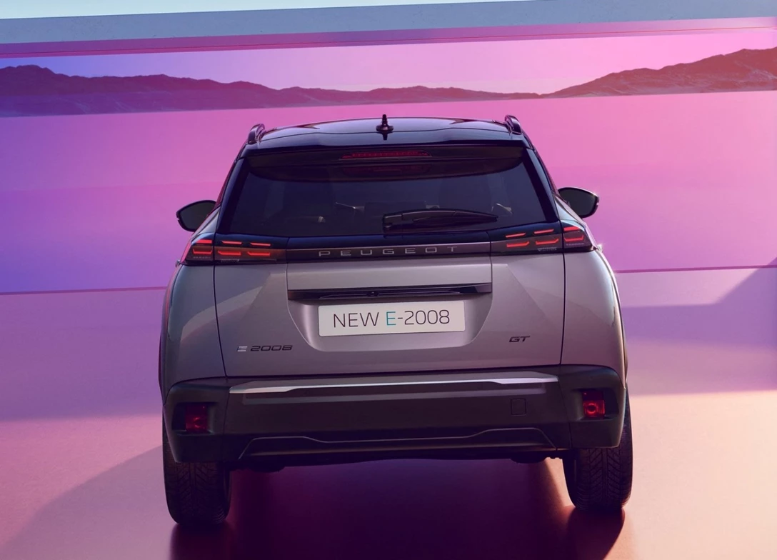 1691181-Peugeot-2008-2024-03.jpg