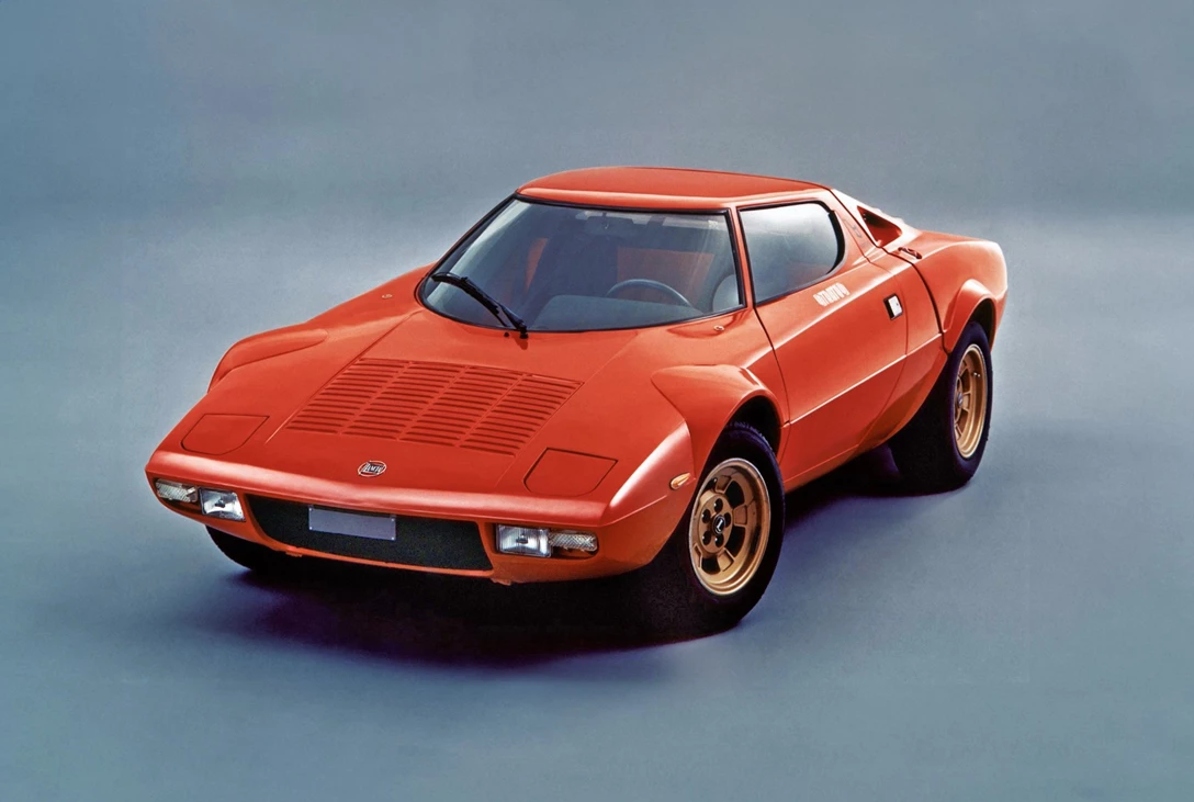 1699061-Lancia-Stratos-1973 copy.jpg