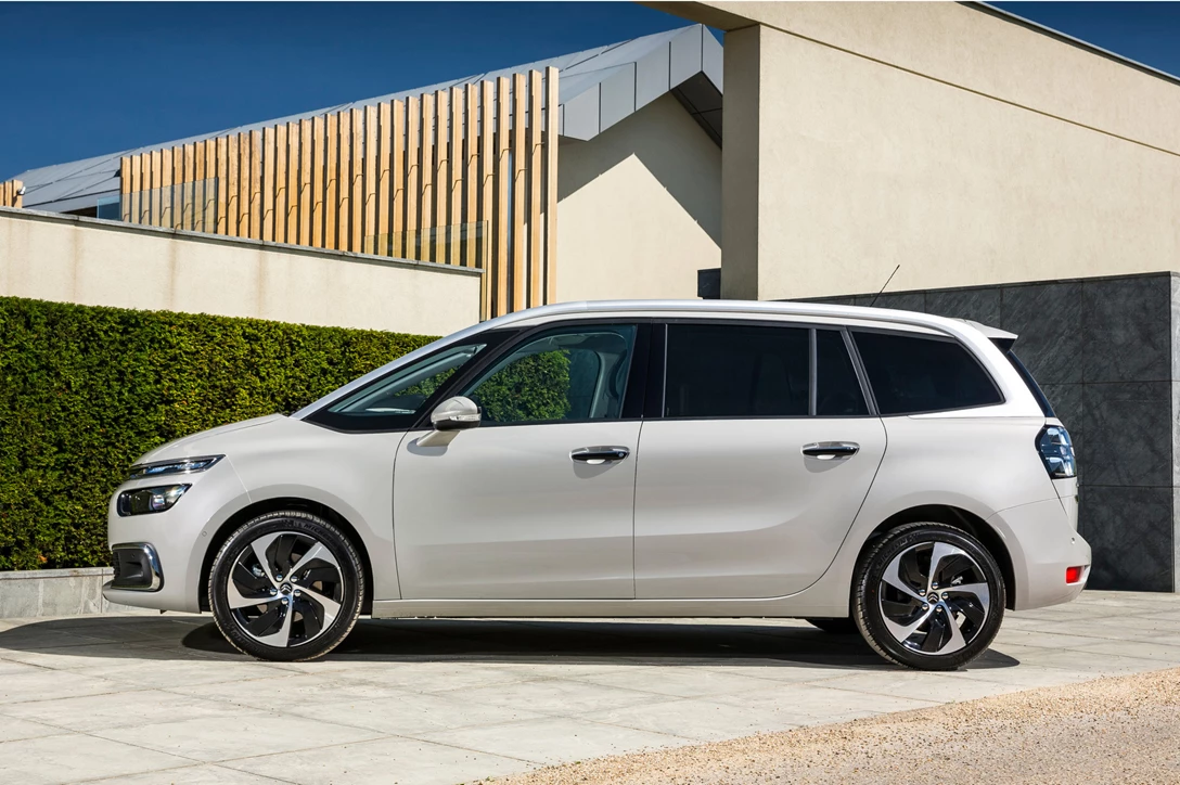 1598616-סיטרואן C4 ספייסטורר (3).jpg