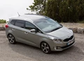1672705-Kia-Carens-2019-01.jpg