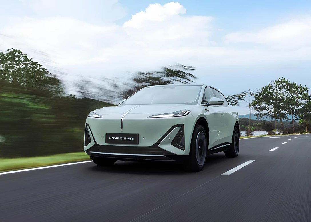 hongqi-ehs5-2026-02.jpg
