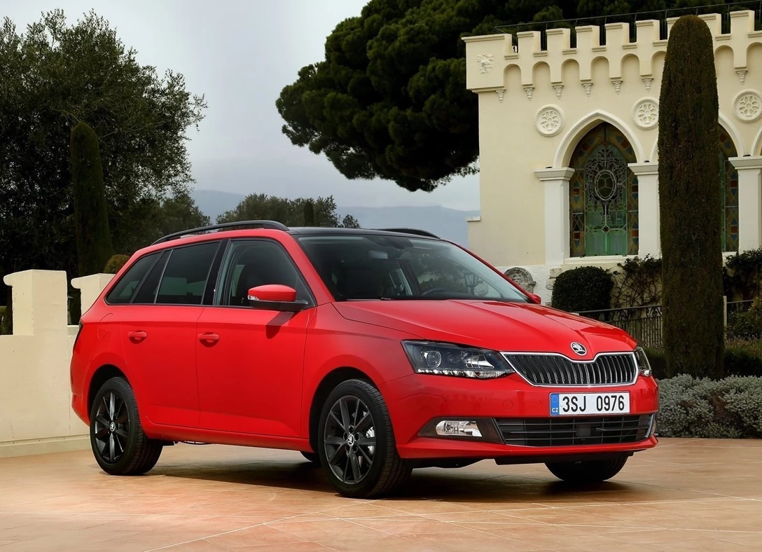 1639248-Skoda-Fabia-2015-06.jpg