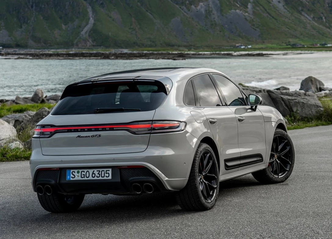 1681017-Porsche-Macan-2023-03.jpg