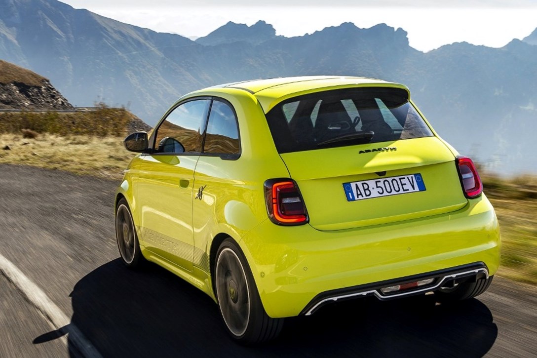 WhatsApp Image 2025-12-06 at 21.30.03 (1).jpeg