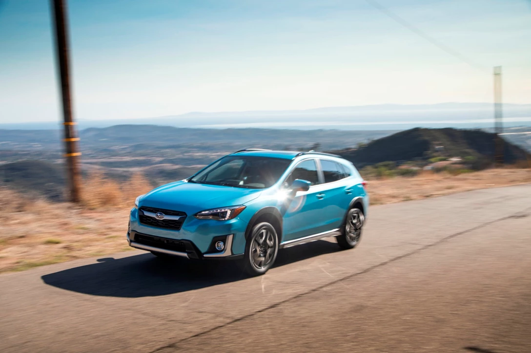 1607021-23._2019_Crosstrek_Hybrid.jpg