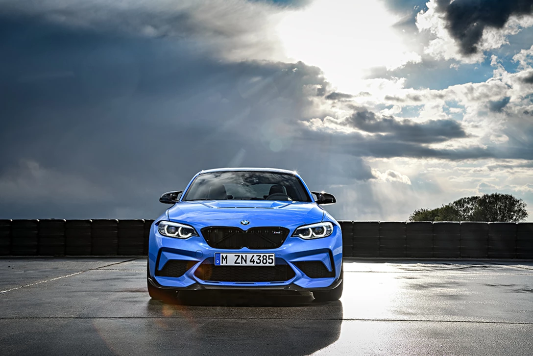 1624747-P90374180_highRes_the-all-new-bmw-m2-c.jpg