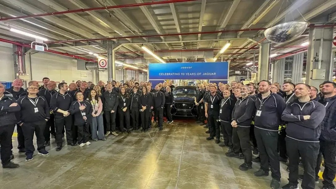 פרידה ממנוע הבנזין ביגואר