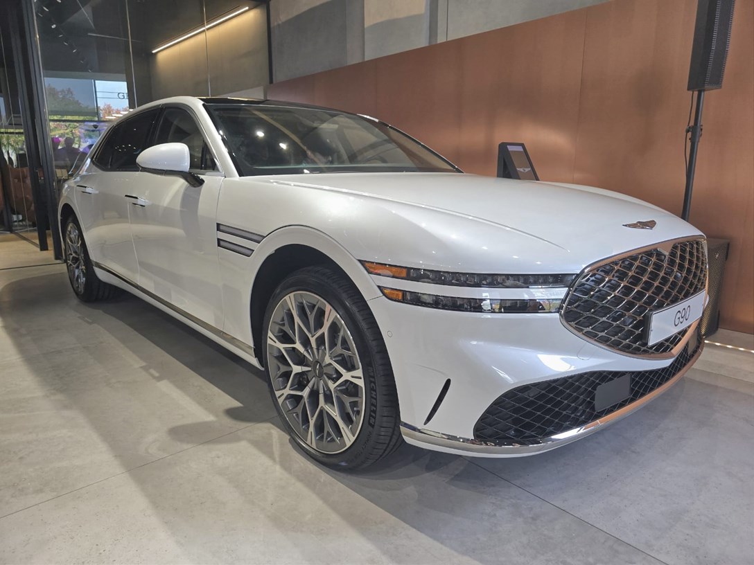 WhatsApp Image 2025-11-11 at 11.27.07.jpeg