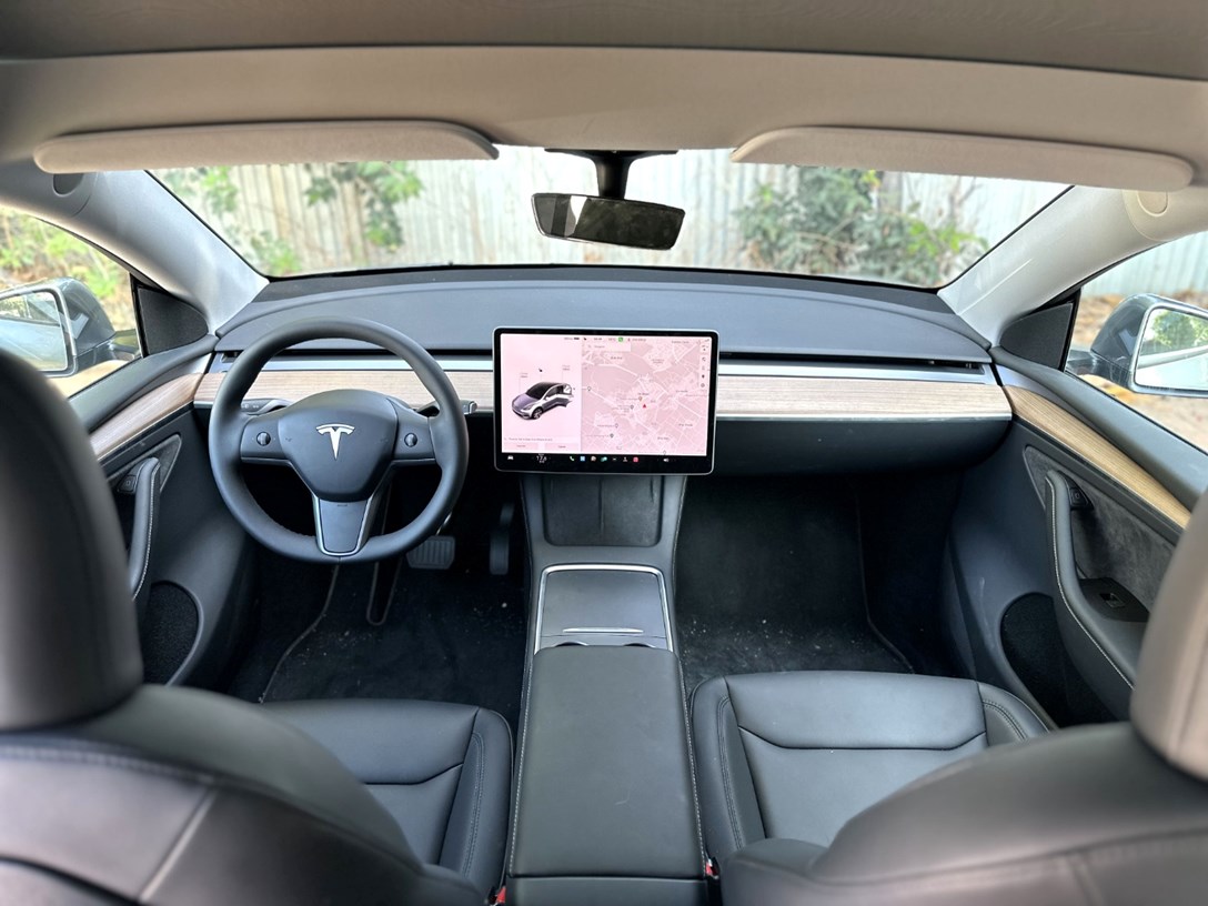 1685271-MODEL Y RWD - 95-min.jpeg