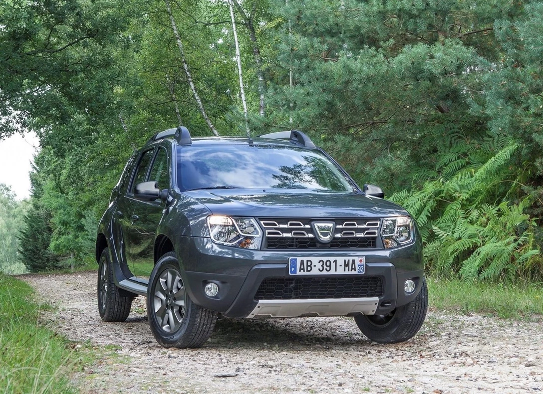 1639361-Dacia-Duster-2017-05.jpg