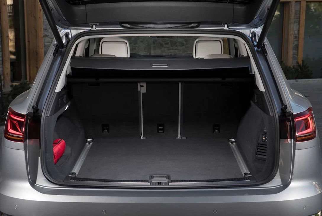 1595810-פולקסווגן טוארג - מבחן דרכים (השקה) (16).jpg