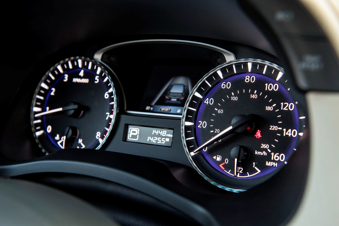 1665495-Infiniti-QX60-2018-06.jpg