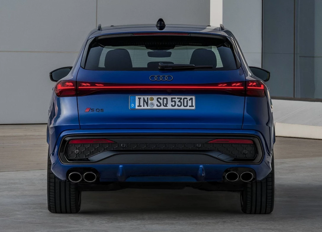 Audi-Q5-2025-15.jpg