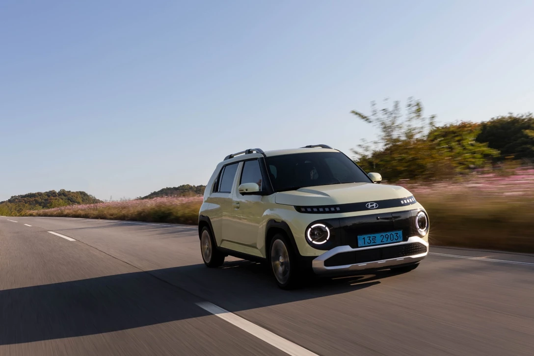 1703711-INSTER Drive_04.jpg