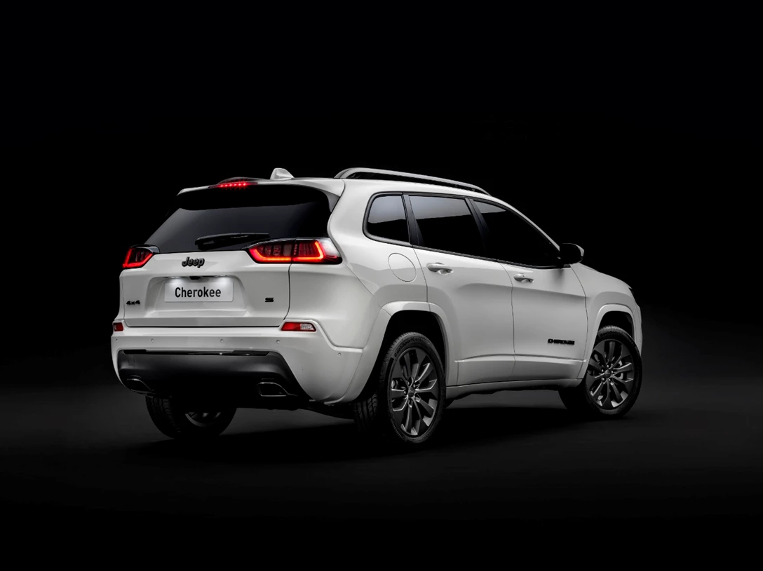 1612797-190225_JEEP_NEW_CHEROKEE_12.jpg